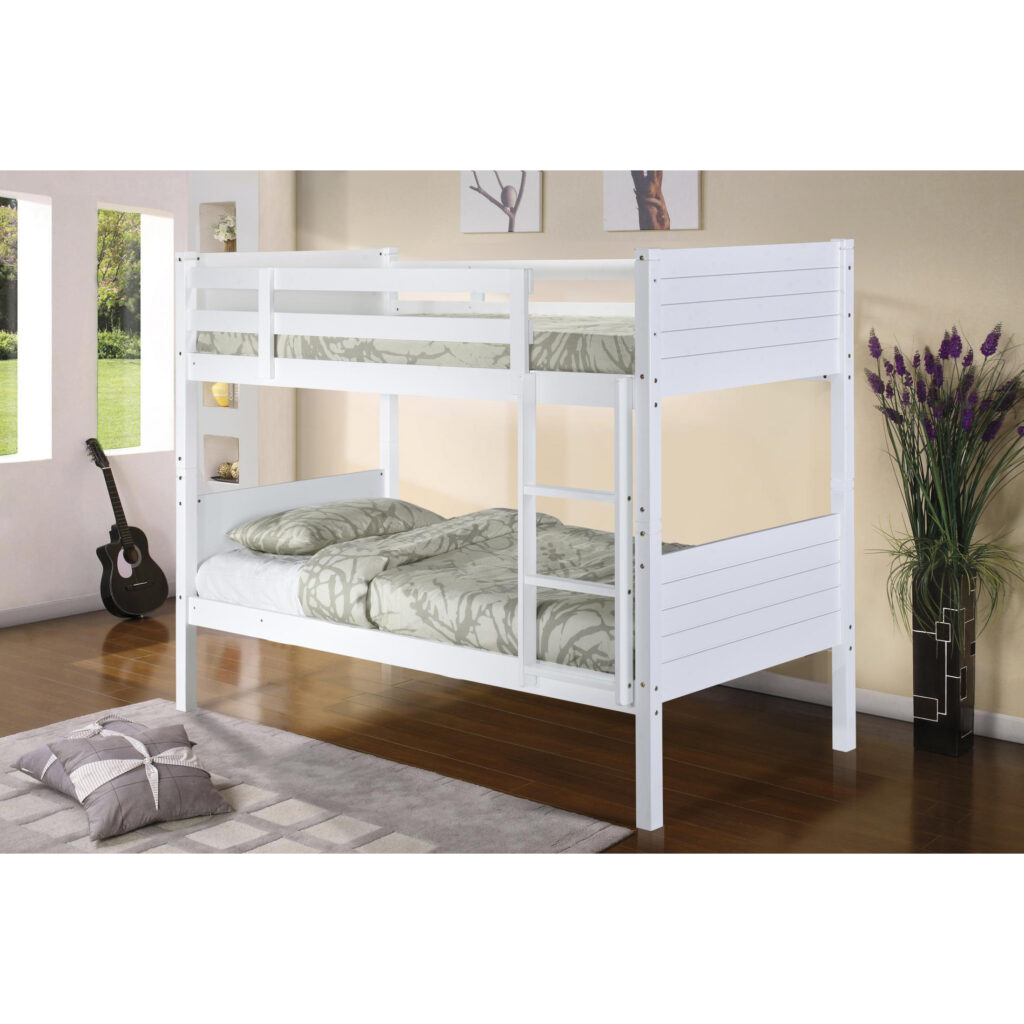CastletonWhite_d93hsdn6.jpg