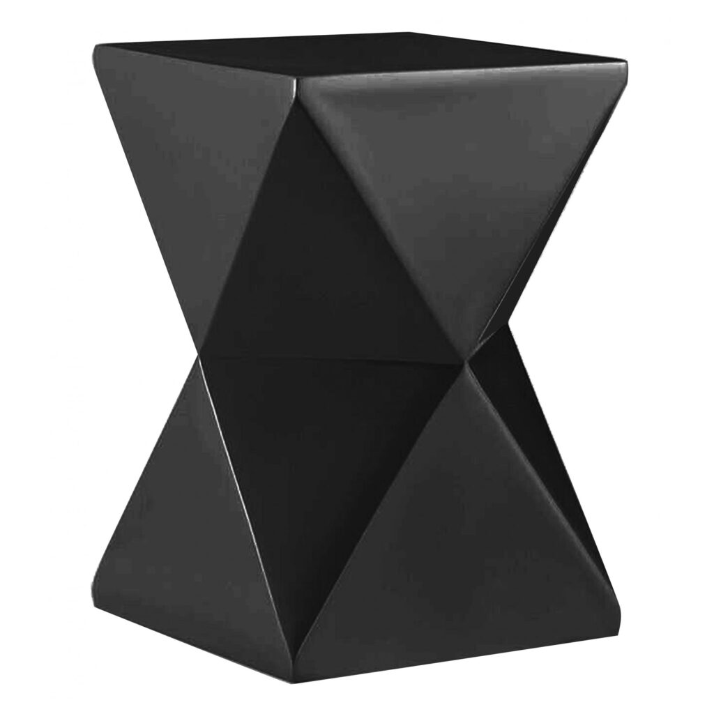 Nomad Black_ftqwgxua.jpg