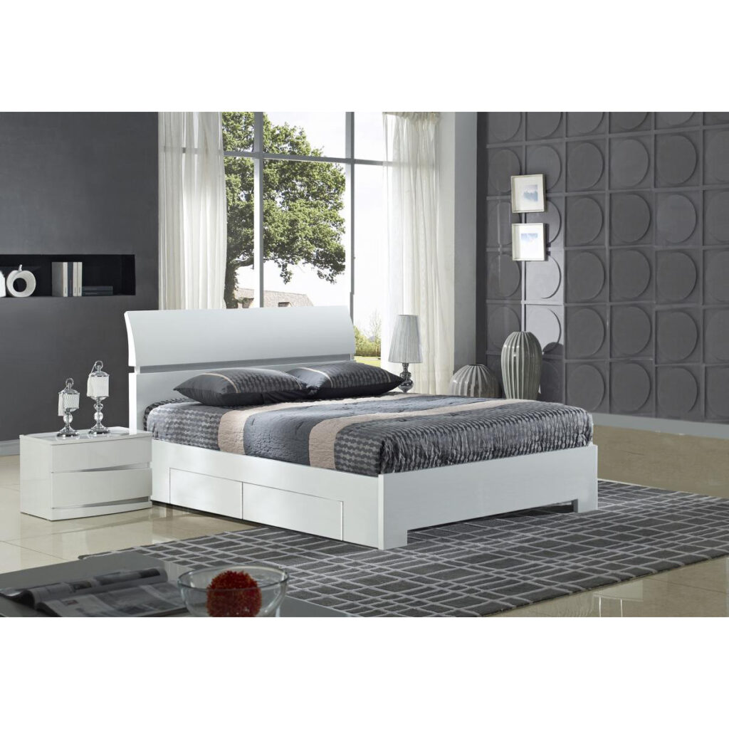 Widney White Bed_rnim943z.jpg